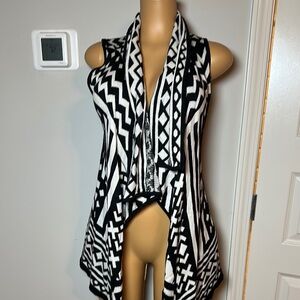Dolled Up Monochrome Geometric Vest
